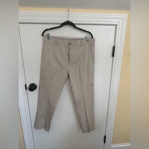 Men's Classic Chino Pants in Beige - Casual & Versatile